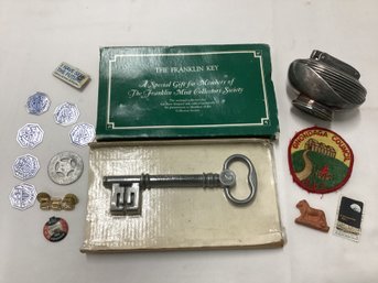 Vintage Smalls Including Ronson Lotus Lighter