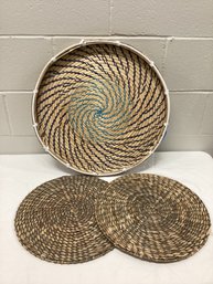 Woven Tray & Decorative Mats