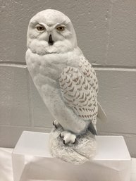 Snowy Owl Statue