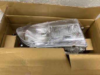 1993-97 Toyota Corolla Front Replacement Headlight