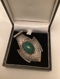 Vintage 800 Silver Brooch With Green Stone