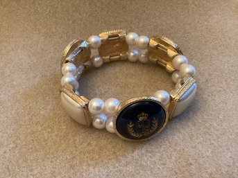 Vintage Liz Claiborne Faux Pearl Logo Stretch Bracelet