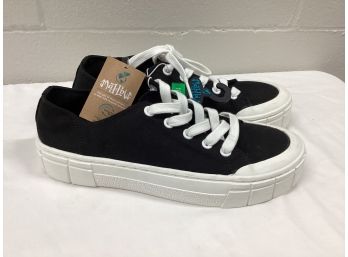 New With Tags Mad Love Platform Sneakers