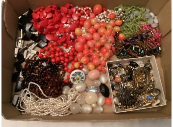 Vintage Beads & Other Jewelry Parts For Crafts