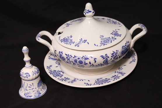 Laveno Italy Blue And White Soup Tureen With Matching Platter