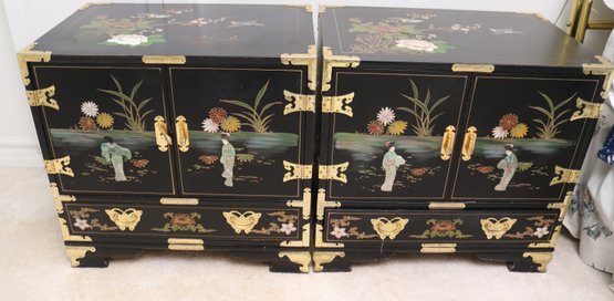 Charming Pair Of Lacquered Chinoiserie Painted Nightstands With Brass Hardware.