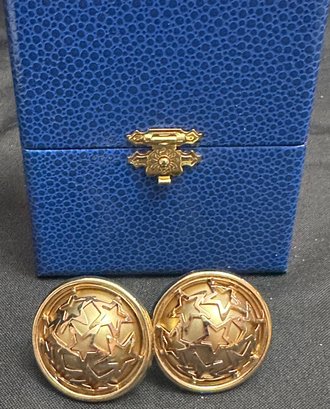 14K YG Large Round Pair Of Earrings With Star Design-signed Italy