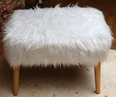 Contemporary, Four-legged Stool With White Fluffy Hair Upholstery