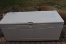 Large Lifetime Deck Box Great For Outdoor Storage