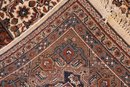 Heriz Design Handmade Wool Area Rug / Carpet In Earth Tones With Cream Background