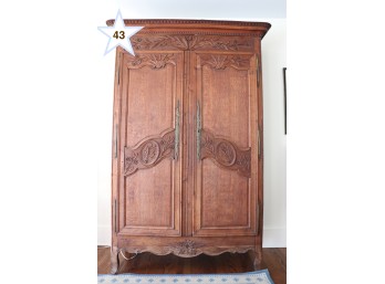 Antique Sil Lined Oak Amoire