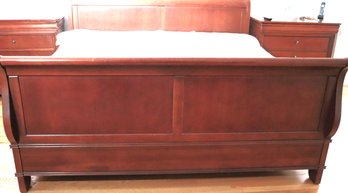 Thomasville Impressions King Size Sleigh Bed With Headboard, Footboard, Sides & Nightstand.