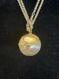 14K YG 30 INCH FINE ROPE CHAIN WITH GLOBE PENDANT