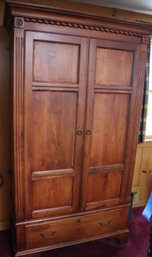 Ethan Allen Compatible Armoire, Great For Clothing And Media!