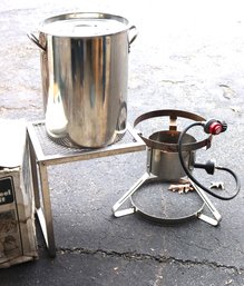 Cabela's Ultimate Stainless Steel Turkey Frying Kit. Model Ss30 Cabskd.