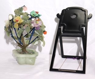 Vintage Jade Glass Bonsai Tree And Mini Lacquered Asian Style Wood Easel