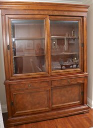Ethan Allen Townhouse China Cabinet/ Display Cabinet With Sliding Glass  Doors