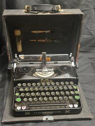 Antique German Naumann Erika Typewriter A-G.Norm Seidel Dresden M