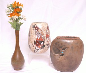Native Canadian Horse Hair Pottery Vase, Sylvia Naha Native American Ceramic Vase And Bronze Japanese Bud Vase