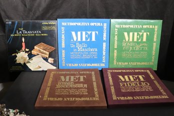 Vintage Records Include 4 Sets Of Metropolitan Opera Met