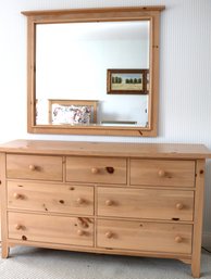Broyhill Premium Pine Wood Dresser & Mirror