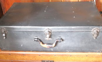 Vintage Hard Case Trunk By Fibre Products Mfg. Co With Handles