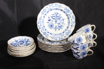Antique Meissen Blue Onion Pattern Includes 6 Dessert Plates, 6 Cups, 3 Small Bread Plates, 2 Fruit Dishes
