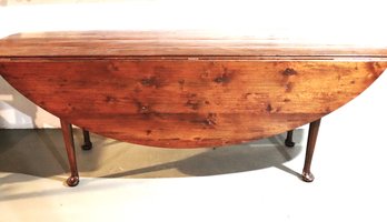 Antique Pine Dining Table With Fold Down Sides & Graceful Queen Anne Legs