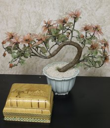 Vintage Jade Tree & Handmade Straw Art Box