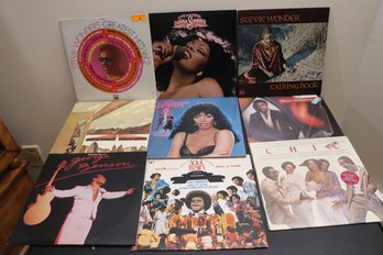 Lot Of 9 Record Albums With Stevie Wonder, Soul Train, Donna Summer, Chic And  More.