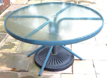 Brown Jordan Outdoor Aluminum Patio Table With Umbrella Stand