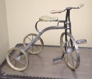 Decorative Metal Antique Style Tricycle With Wooden Seat And Handlebars