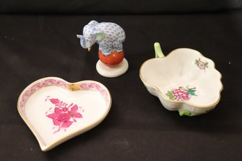 Three Small Pieces Of Vintage Herend Porcelain With 2 Trinket Bowls And Circus Elephant