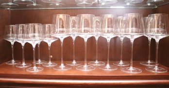 Lot Of 9 Tall Gracefully Slanted Wine Glasses And 5 Claret Glasses.