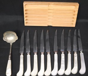 Set Of 10 Vintage Sheffield England Stainless Steel Steak Knives With Mother Of Pearl Handles, Including A Nic