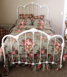 Antique Style White Painted Metal Headboard Full Size And Footboard, Bedding And Mattress Included.