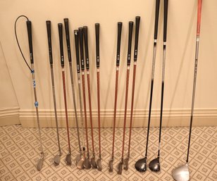 Vintage Pre-owned Golf Clubs, With Cobra Driver And Hybrid And 11 Steel Head  Clubs.