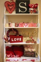 Collection Of Love Inspired Home Decor Includes Assorted Sized Pieces As Pictured
