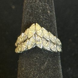 18K WG DOUBLE ROW MARQUISE DIAMOND RING - SIZE 5.5