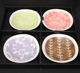 Miya 5-inch Retro Chic Vines Plate Set With Box