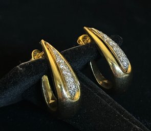 14K YG LOVELY PAIR OF DIAMOND TEARDROP / STIRRUP EARRINGS