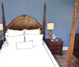 Queen Size Four Poster Bed With Adjustable Electric Mattress And  Bedding.