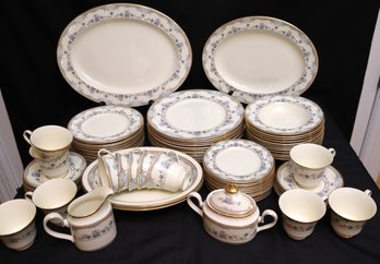 Superb Vintage Minton Avonlea Fine Bone China Dinnerware Set Made In England.