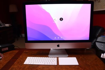 Apple Mac Desk Top Computer