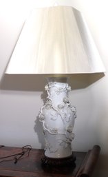 Vintage Chinese Vase Lamp With Rosebud Accents Showing Repair