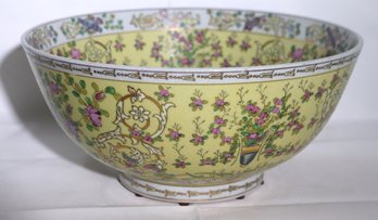 Large Floral Chinese Soup Bowl With A Crackle Finish