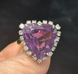 14K YG RARE HEART SHAPED AMETHYST AND HIGH QUALITY DIAMOND RING - SIZE 6.75