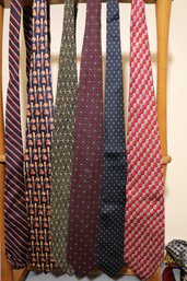 Designer Ties Includes Ermenegildo Zenga, Ponte Vecchio, Barneys NY, Polo By Ralph Lauren, Valentino Cravatte