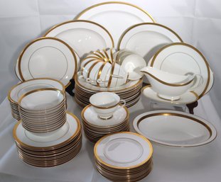 Collection Of Royal Doulton Royal Gold Fine China Made In England
