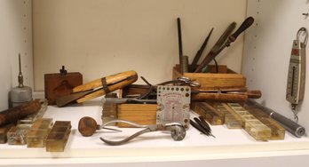 Vintage Jewelers Tools/accessories Includes Ohaus Model 8002 Scale, Ring Sizer, Victor USA Pump And More